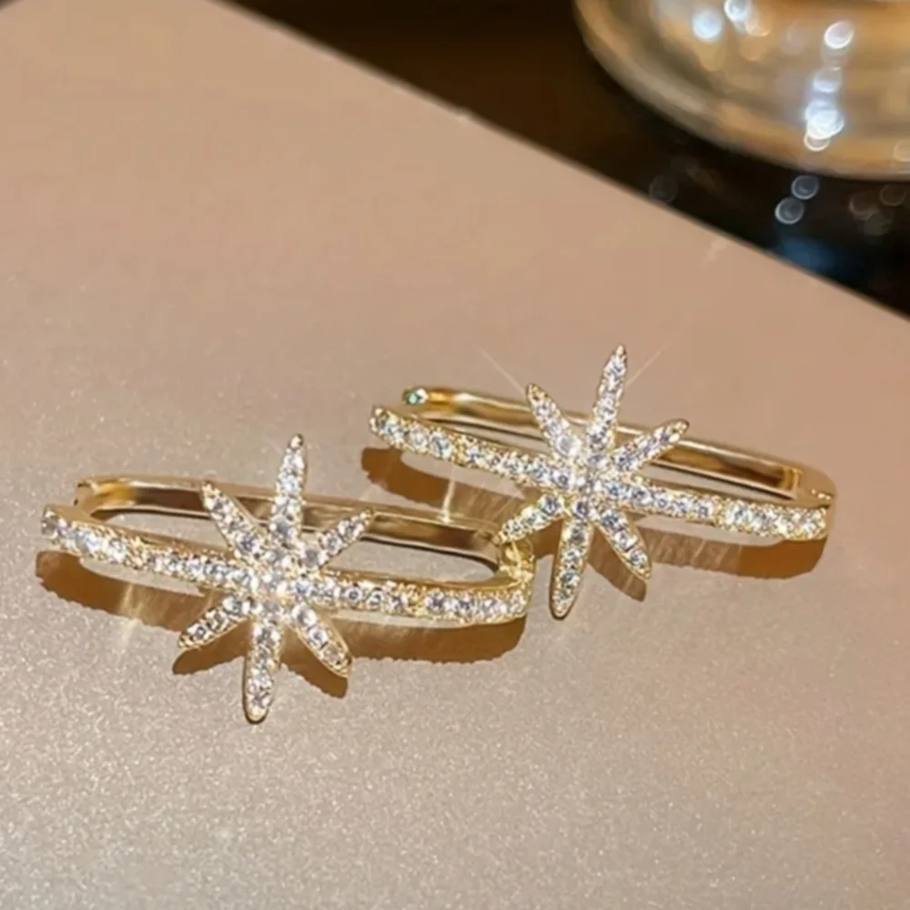 Gold Starburst Earrings NWT
